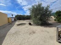 Re-sale - Country house - Novelda
