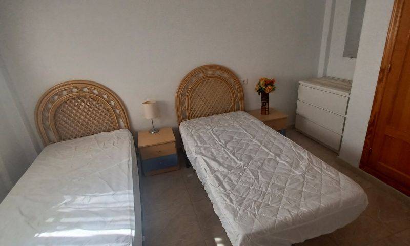 Re-sale - Apartment - Playa Flamenca - Alicante
