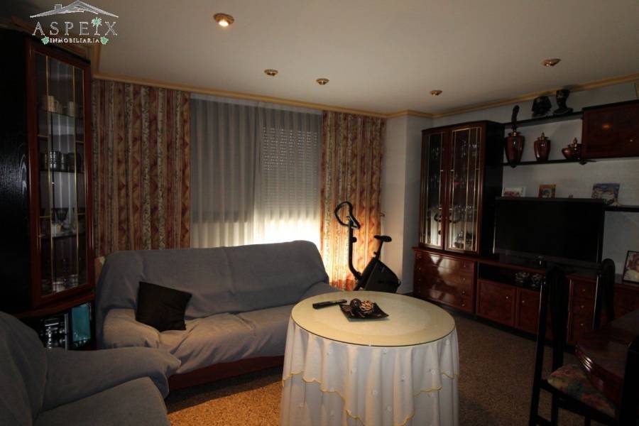 Re-sale - Bungalow - Monforte Del Cid - 03670