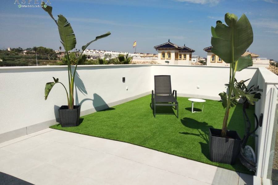 Re-sale - Villa - La Marina - El pinet