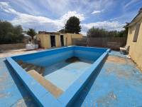 Re-sale - Country house - Novelda