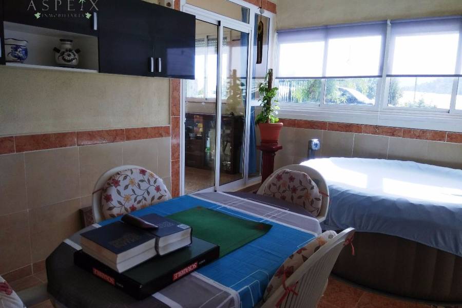 Re-sale - Villa - Hondon De Las Nieves - SIMOLA