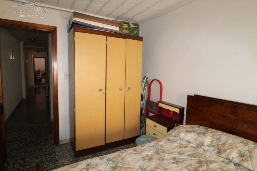 Re-sale - Apartment - Novelda - Maestro ramis