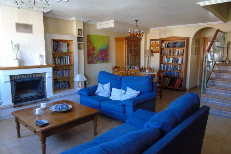 Venta - Bungalow - La Romana - CENTRO