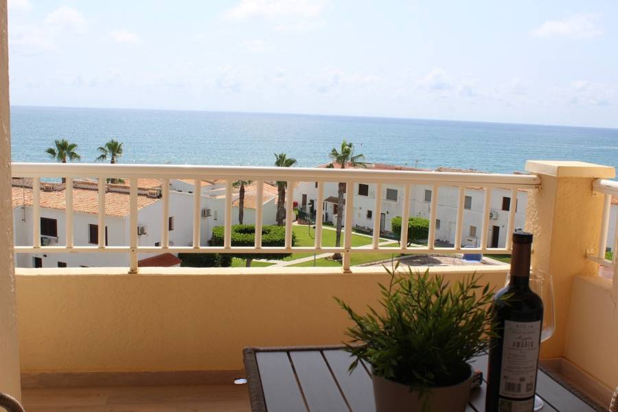 Re-sale - Penthouse - Playa Flamenca - Alicante
