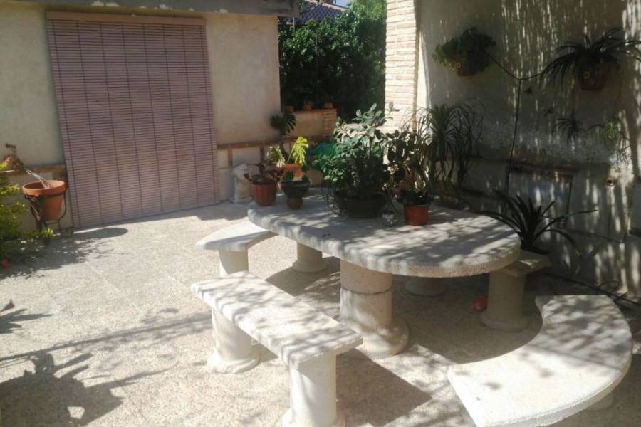 Venta - Chalet - Elche  - Perleta
