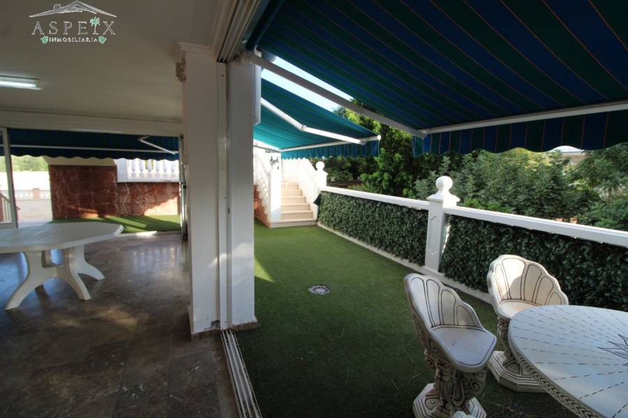 Re-sale - Country house - Monforte Del Cid