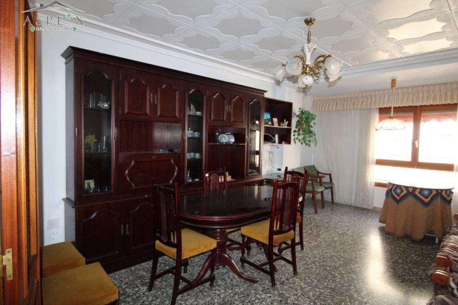 Re-sale - Apartment - Novelda - Maestro ramis