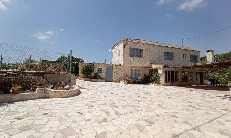 Re-sale - Cave house - Hondon De Las Nieves