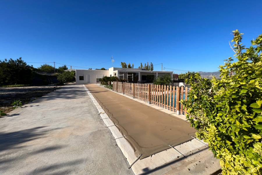 Venta - Casa de campo - Novelda