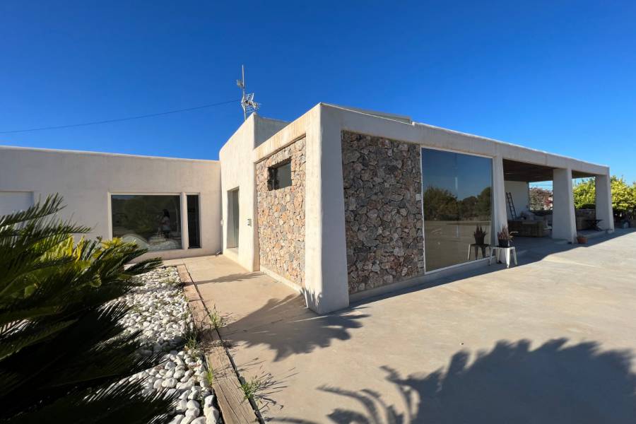 Venta - Casa de campo - Novelda
