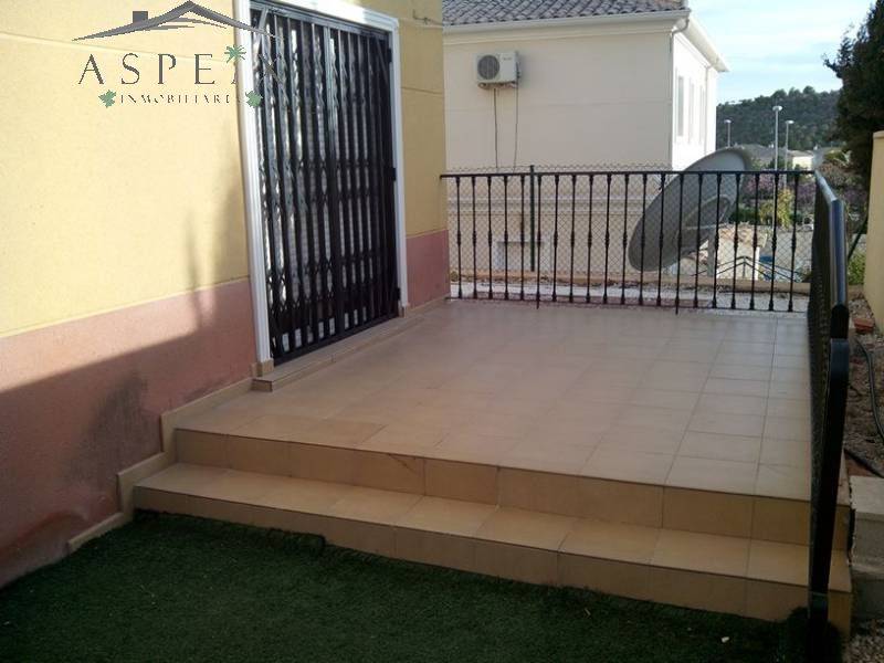 Re-sale - Villa - Aspe  - Santa elena