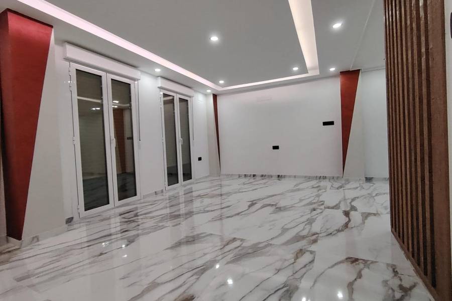 Re-sale - Flat - Elche