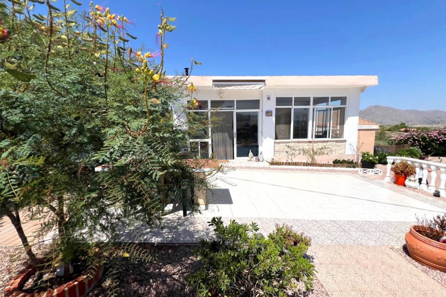 Re-sale - Country house - Hondon De Los Frailes