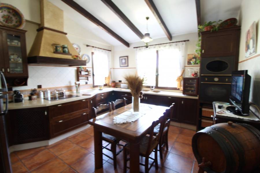 Re-sale - Villa - Tibi - Urbanizaciòn Maigmo