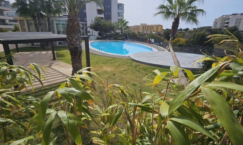 Re-sale - Apartment - Villamartin