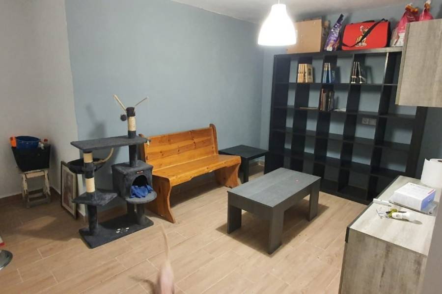 Re-sale - Country house - Monforte Del Cid