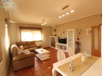 Re-sale - Villa - Elche