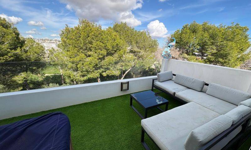 Re-sale - Villa - Villamartin