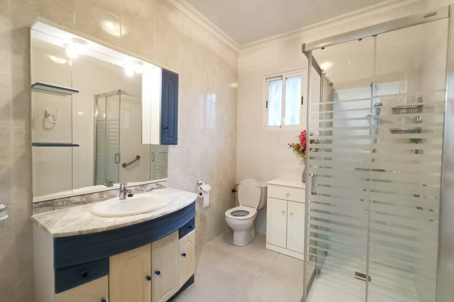 Re-sale - Country house - Albatera - ALBATERA