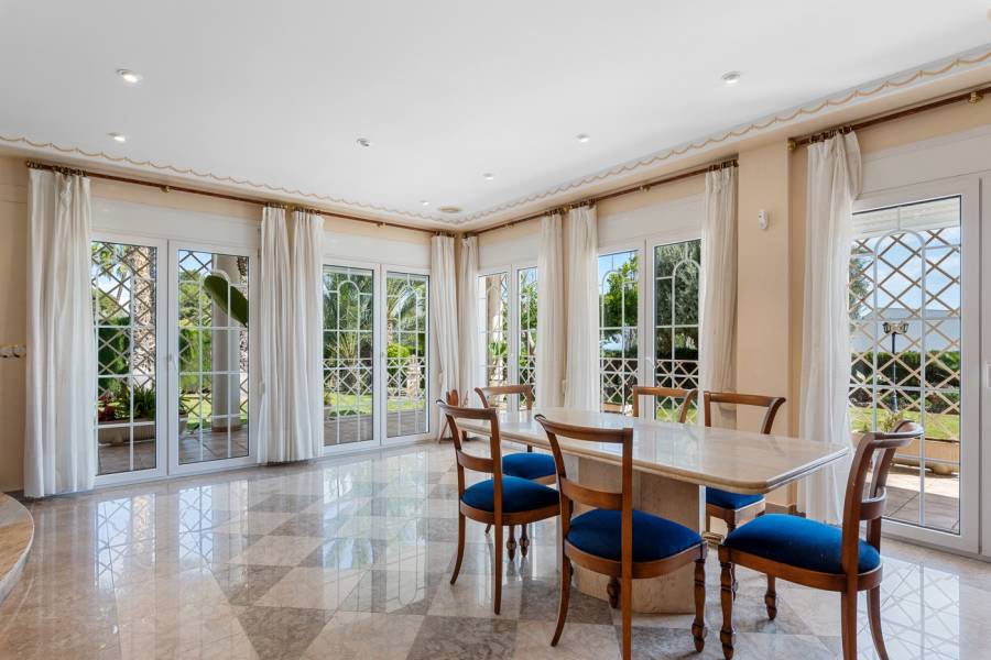 Venta - Casa de campo - Elche