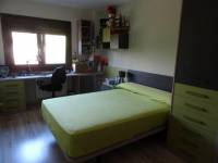Re-sale - Country house - Petrer