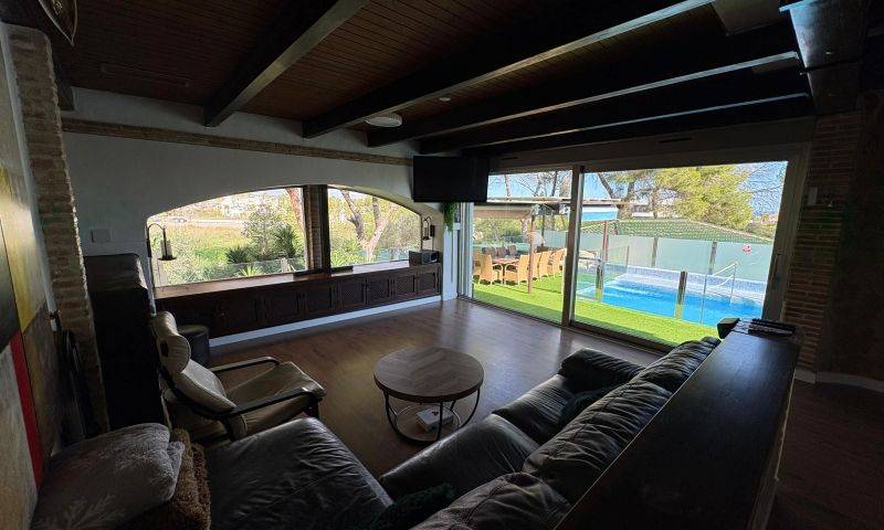 Re-sale - Villa - Villamartin