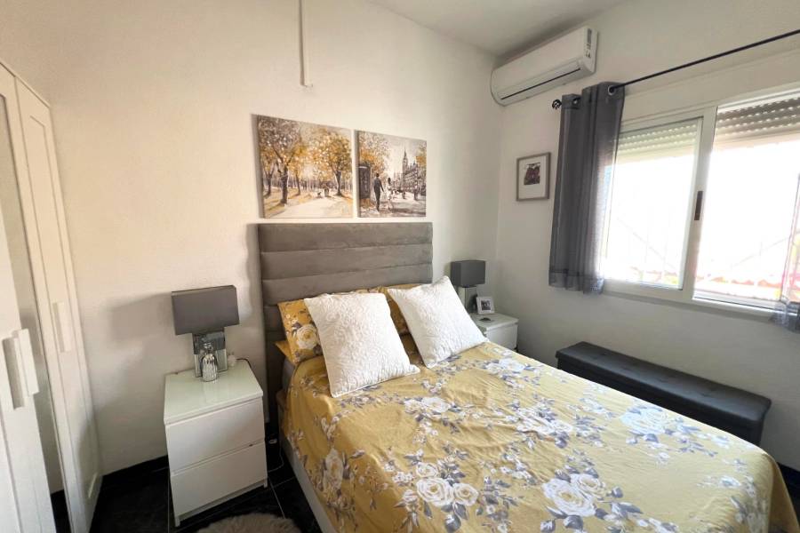 Re-sale - Country house - Hondon De Los Frailes