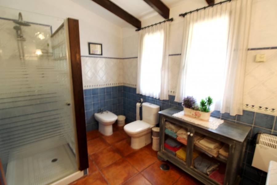 Re-sale - Villa - Tibi - Urbanizaciòn Maigmo