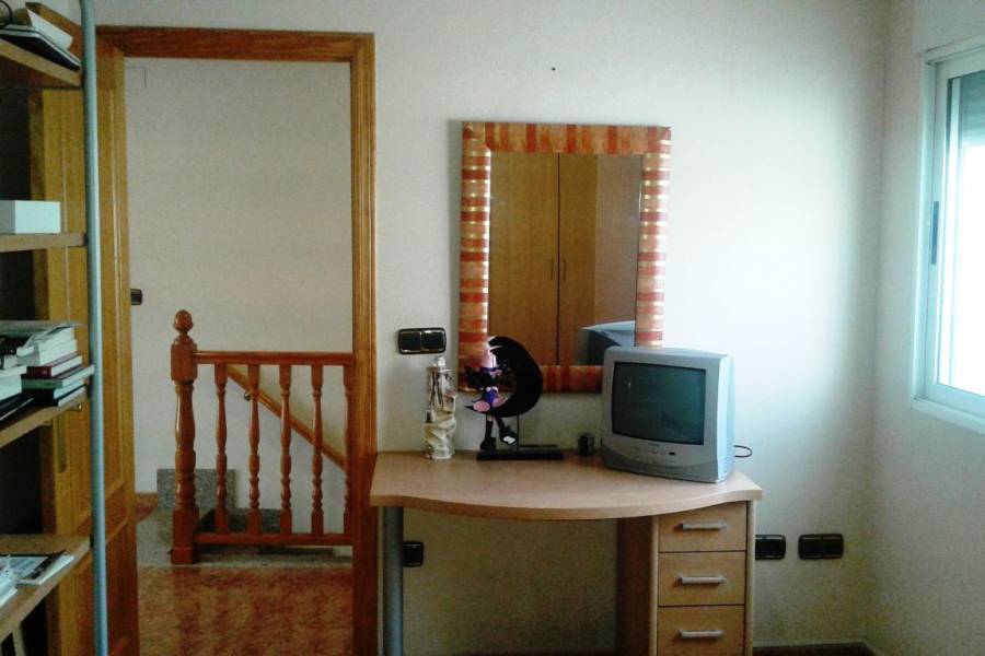 Venta - Chalet - Monforte Del Cid - Centro