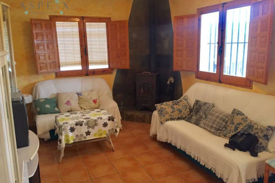 Re-sale - Villa - Hondon De Las Nieves - SOLANA