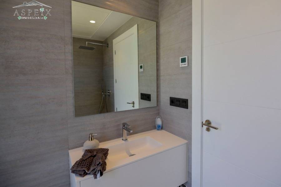 Re-sale - Villa - La Marina - El pinet