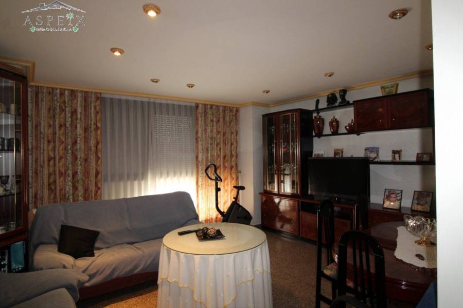 Re-sale - Bungalow - Monforte Del Cid - 03670