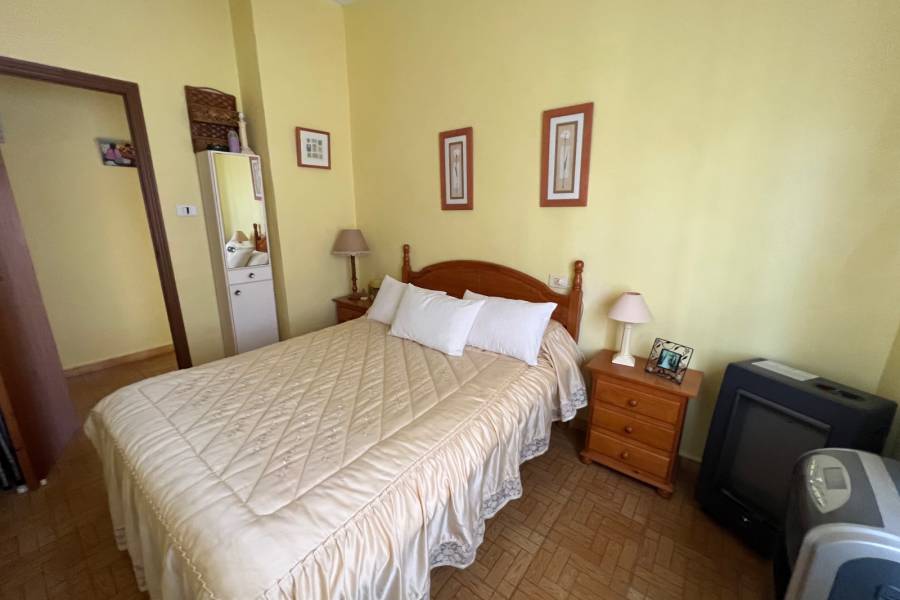 Re-sale - Country house - Hondon De Los Frailes