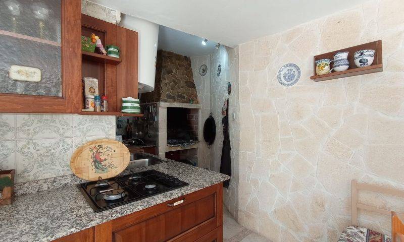 Re-sale - Cave house - Hondon De Las Nieves