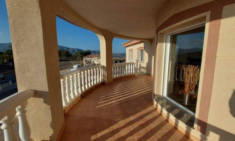 Re-sale - Villa - Hondon De Las Nieves