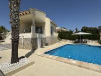 Re-sale - Villa - Villamartin