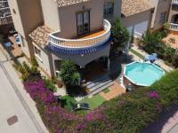 Re-sale - Villa - Villamartin