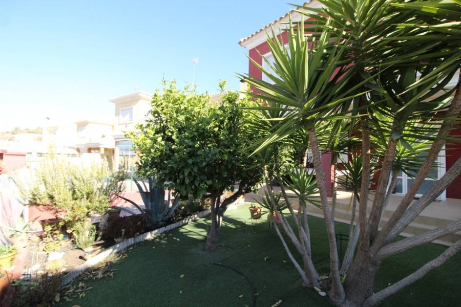 Re-sale - Villa - Elche