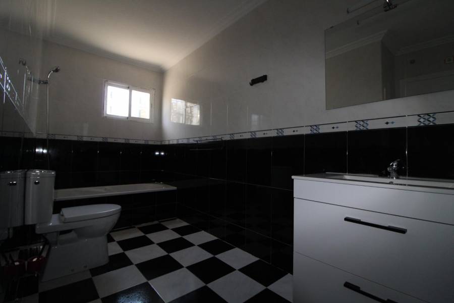 Re-sale - Country house - Hondon De Los Frailes - BARBARROJA