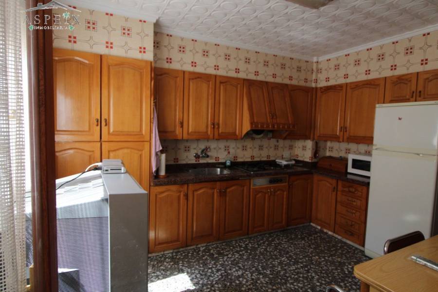 Re-sale - Apartment - Novelda - Maestro ramis