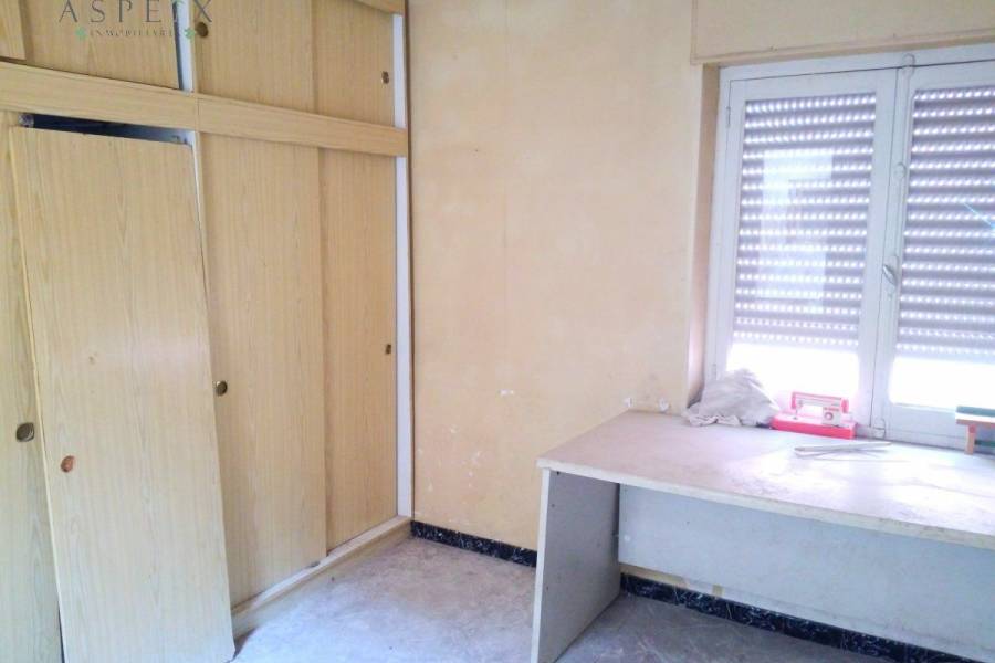 Re-sale - Villa - Aspe - Centro