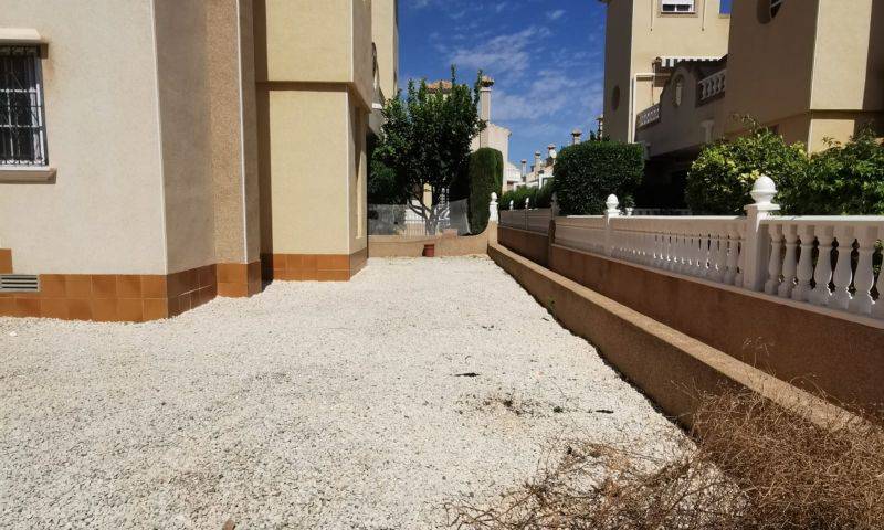 Re-sale - Semi Detached - Playa Flamenca - Alicante