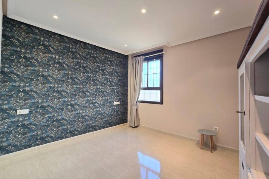 Venta - Flat - Hondon De Las Nieves - LA CANALOSA