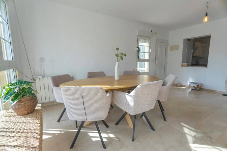 Re-sale - Villa - Los Dolses
