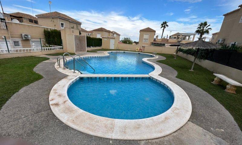 Re-sale - Semi Detached - Torrevieja