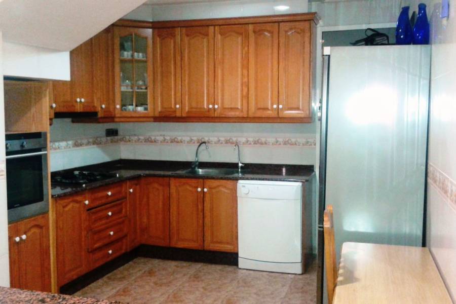 Venta - Chalet - Monforte Del Cid - Centro