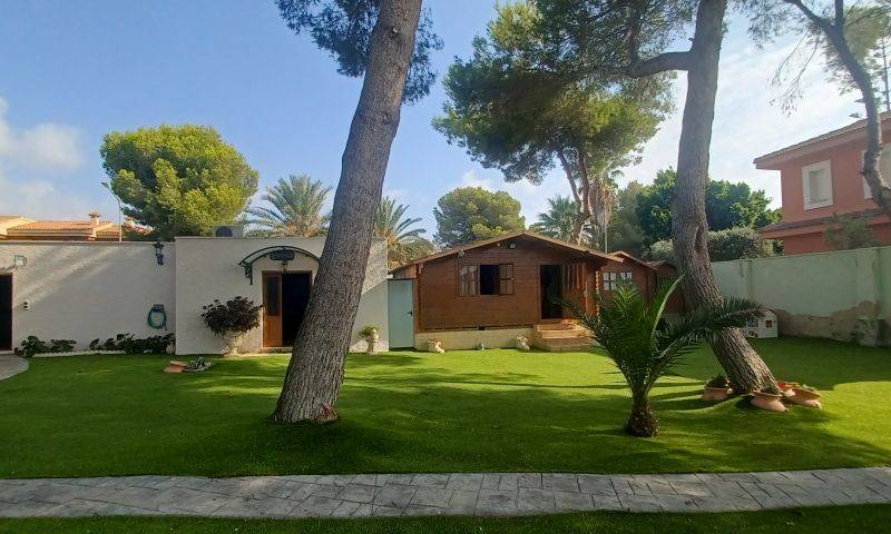 Re-sale - Villa - Orihuela Costa