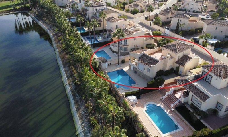 Re-sale - Villa - Villamartin