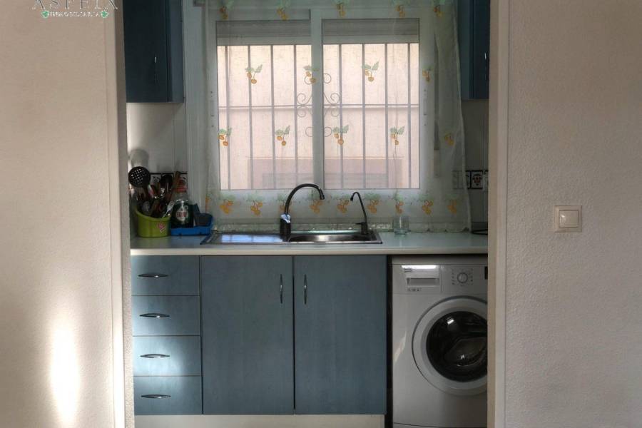 Re-sale - Bungalow - Gran Alacant - Centro comercial monte y mar